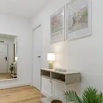 Monet, Con Terraza, Cuna Y Trona *