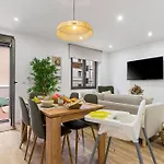Apartment Monet, Con Terraza, Cuna Y Trona Gijon